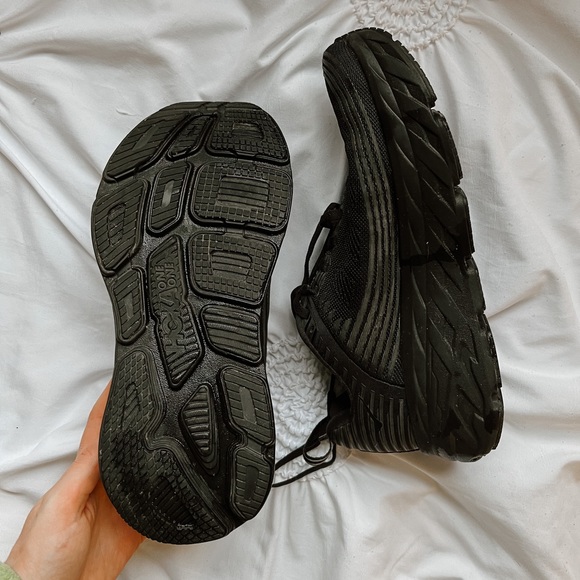 Literally brand new, they just don’t fit me. Worn once so I wiped bottoms off! - Picture 9 of 9